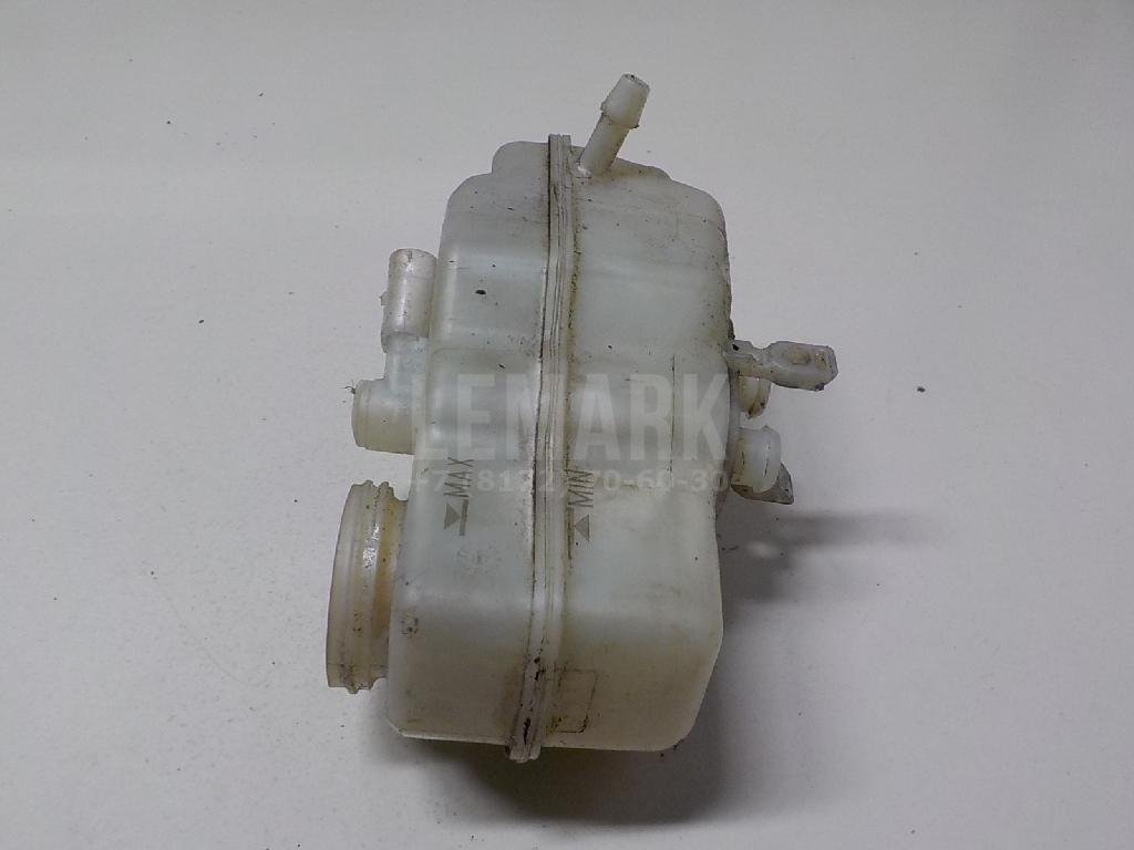 Бачок главного тормозного цилиндра