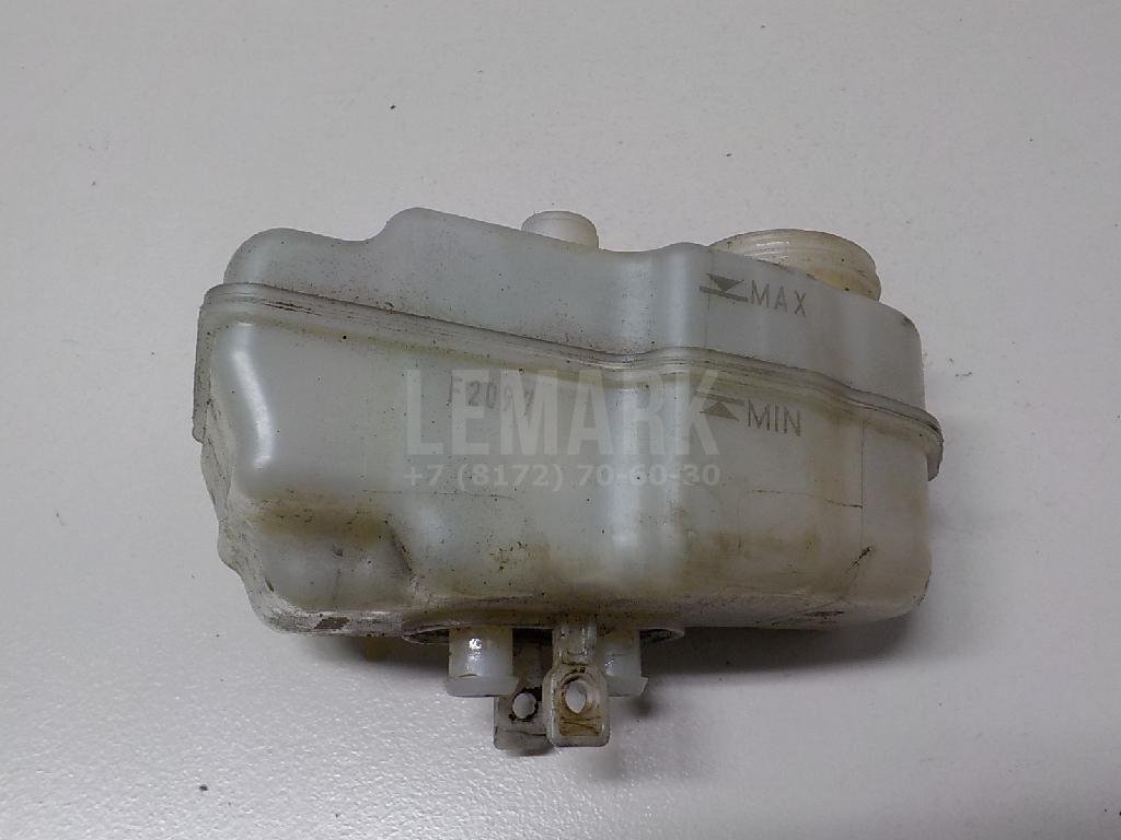 Бачок главного тормозного цилиндра