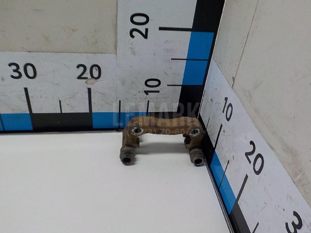 Скоба суппорта заднего левого