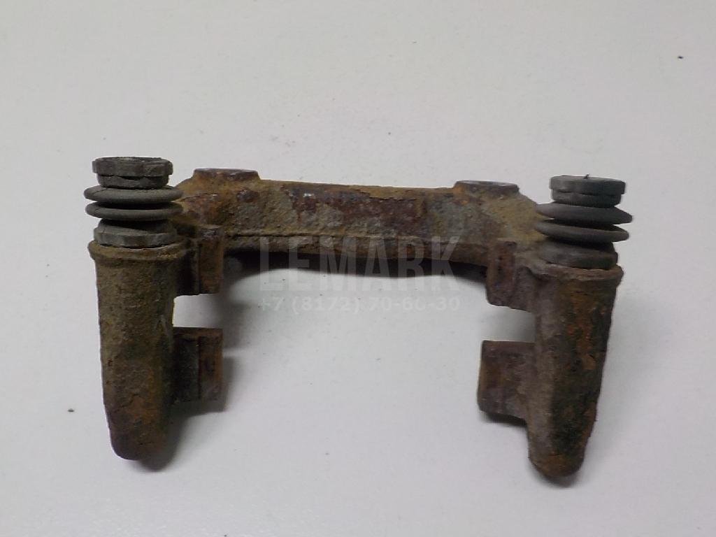 Скоба суппорта заднего левого