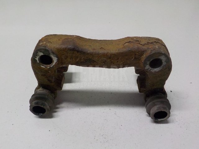 Скоба суппорта заднего левого