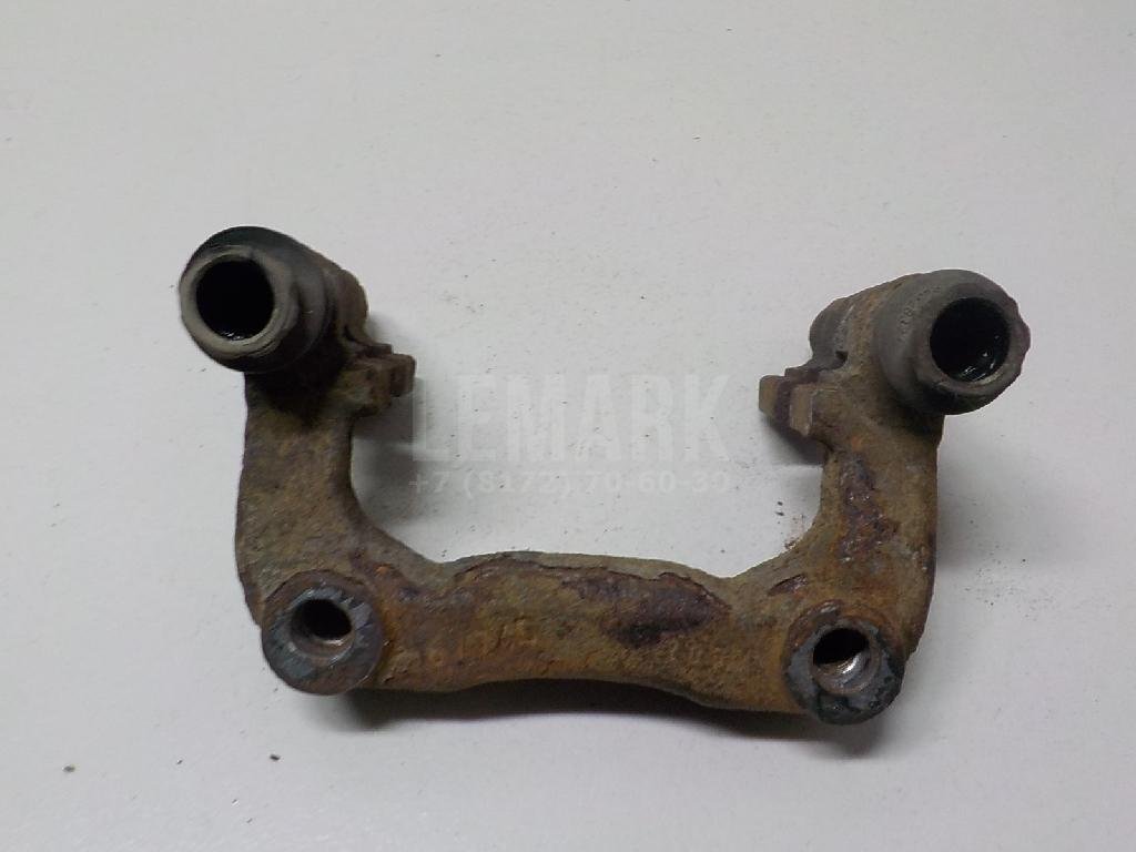 Скоба суппорта заднего левого