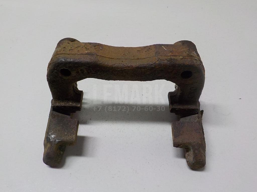 Скоба суппорта заднего правого