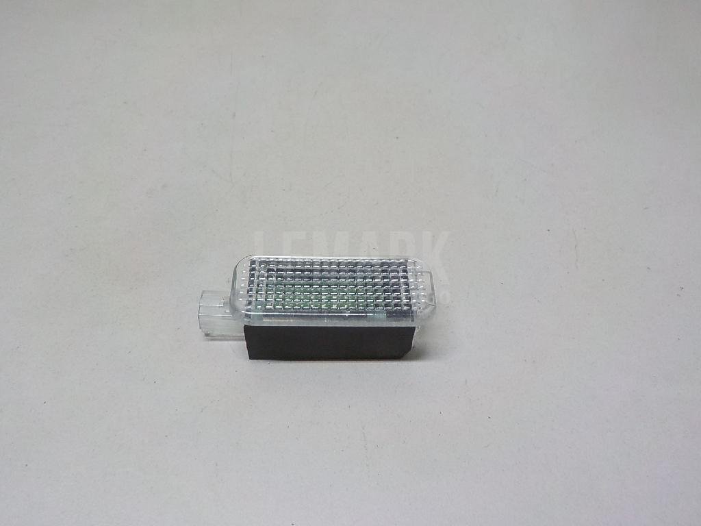 Плафон салонный