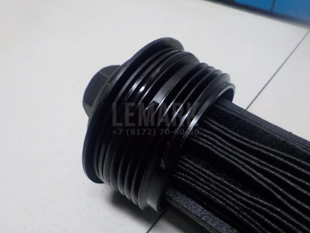 Крышка масляного фильтра