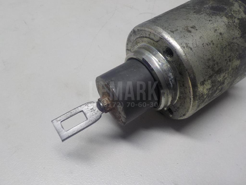 Реле втягивающее