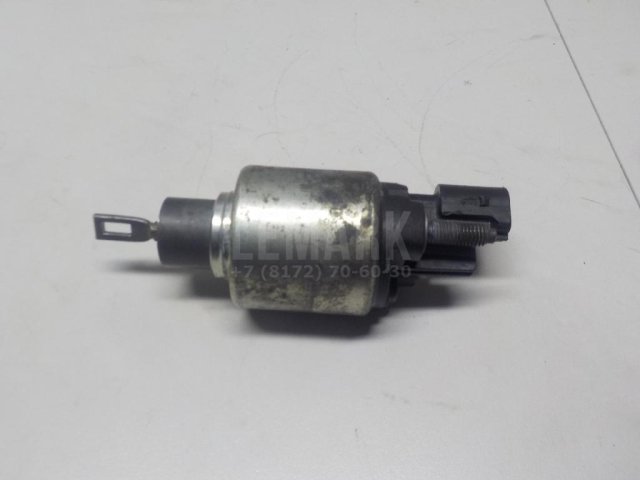 Реле втягивающее