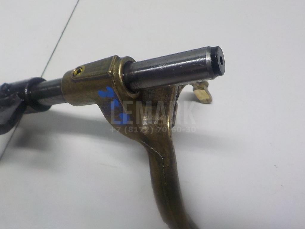 Вилка включения передачи