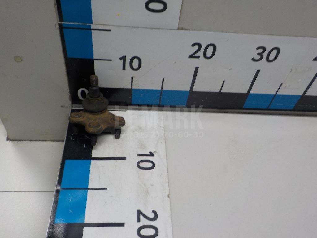 Опора шаровая левая передней подвески