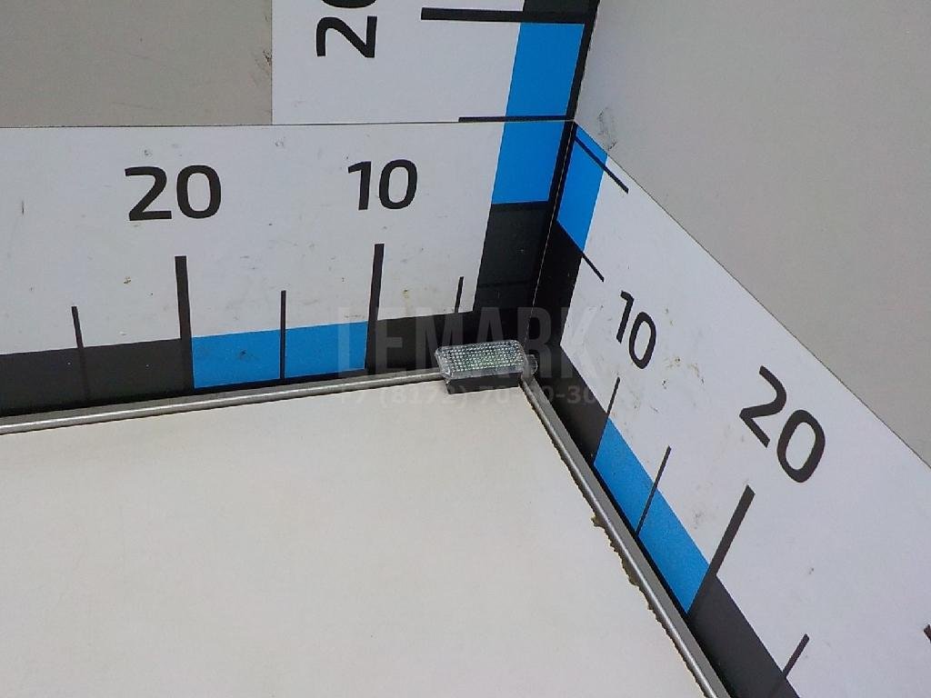 Плафон салонный