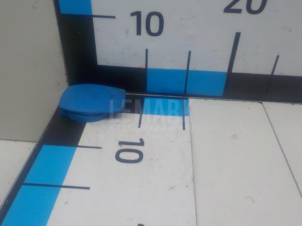 Крышка бачка омывателя