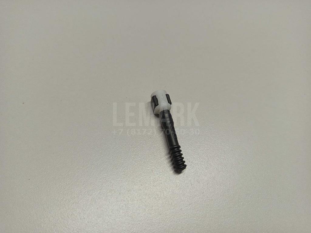 Штуцер трубки омывателя