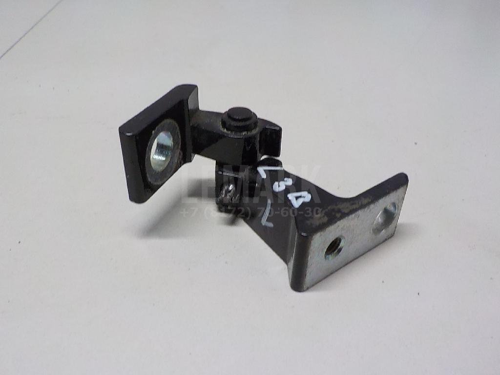 Петля двери