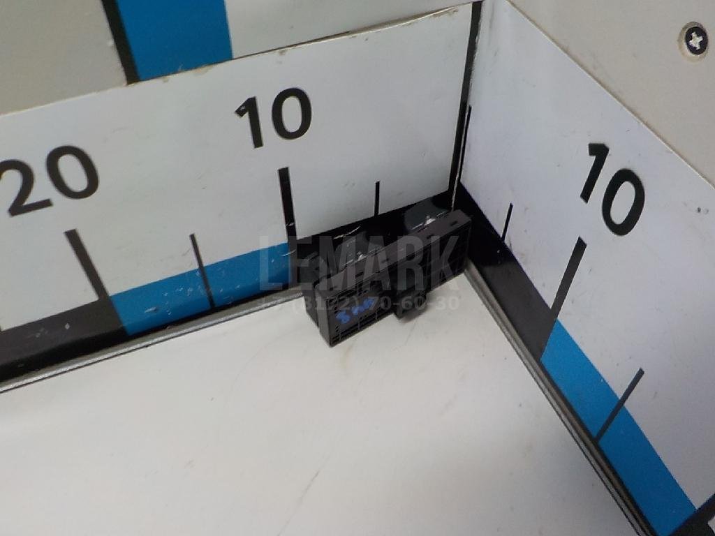 Блок управления стеклоподъемниками