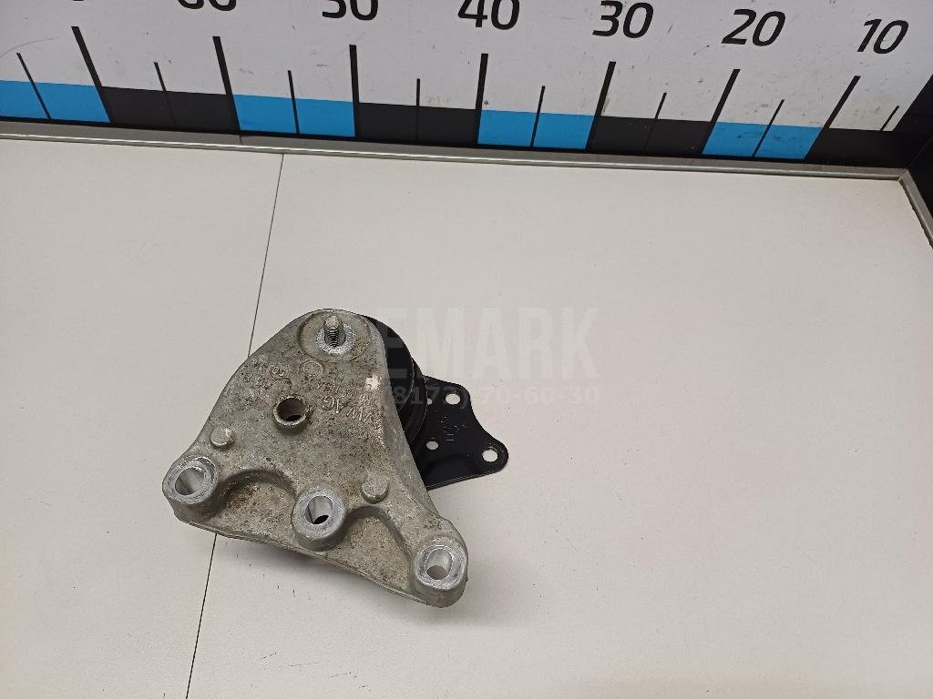 Опора двигателя правая