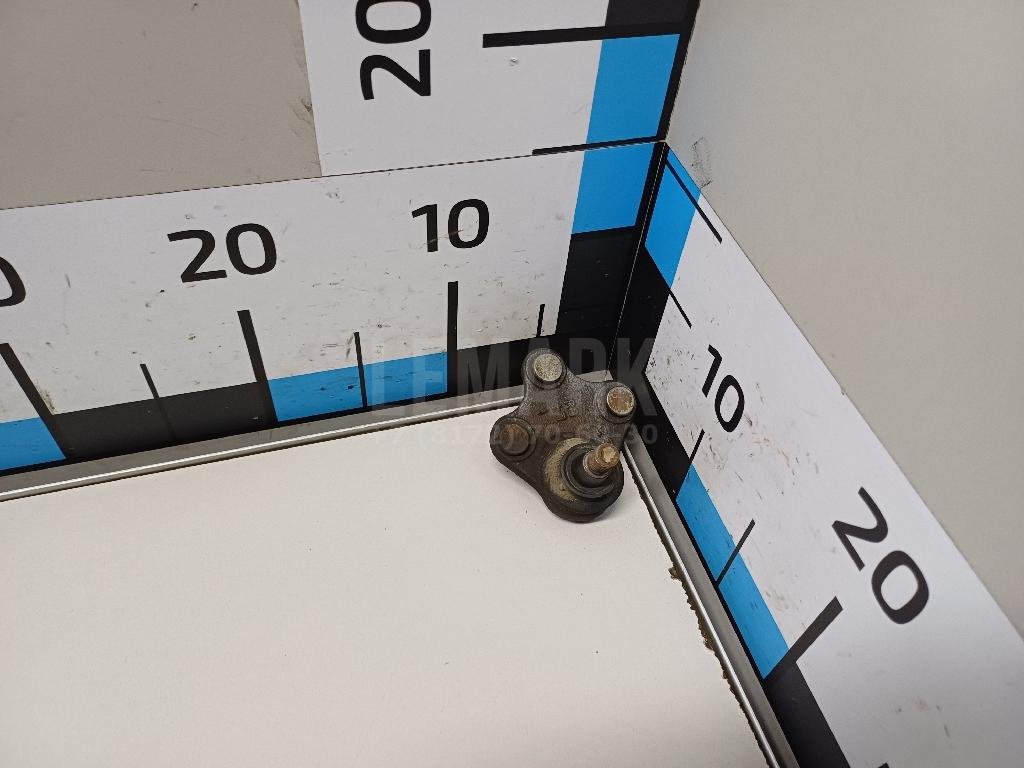 Опора шаровая левая передней подвески