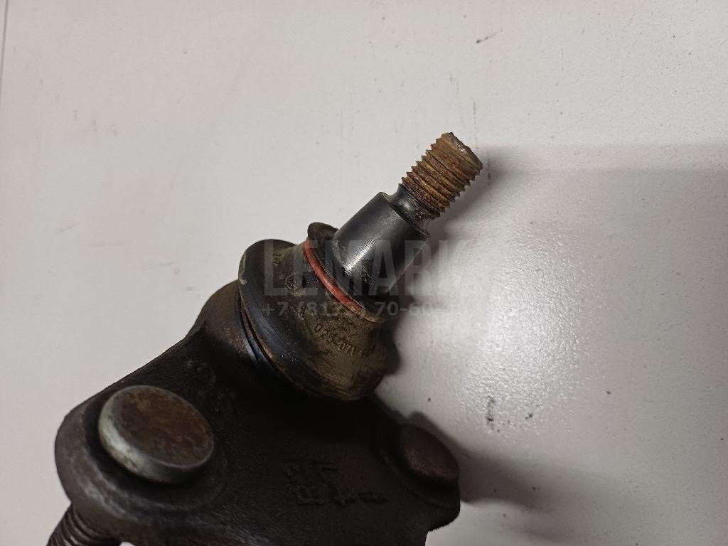 Опора шаровая левая передней подвески