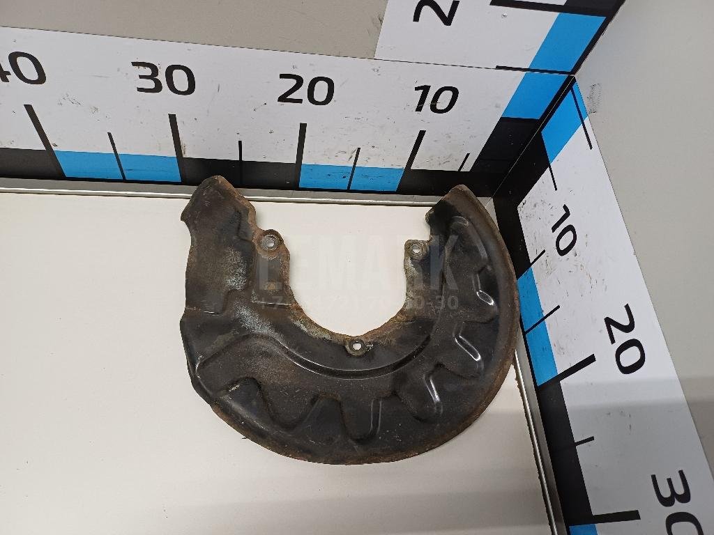 Пыльник тормозного диска