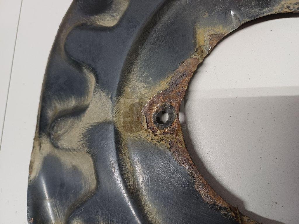 Пыльник тормозного диска