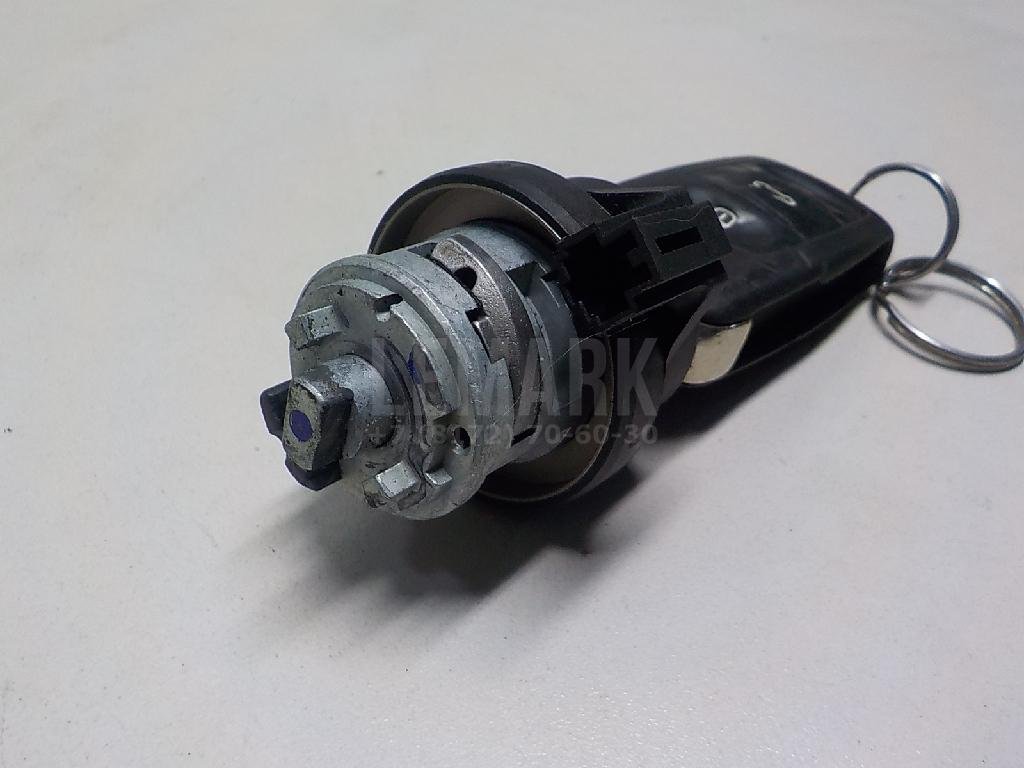 Вставка замка зажигания