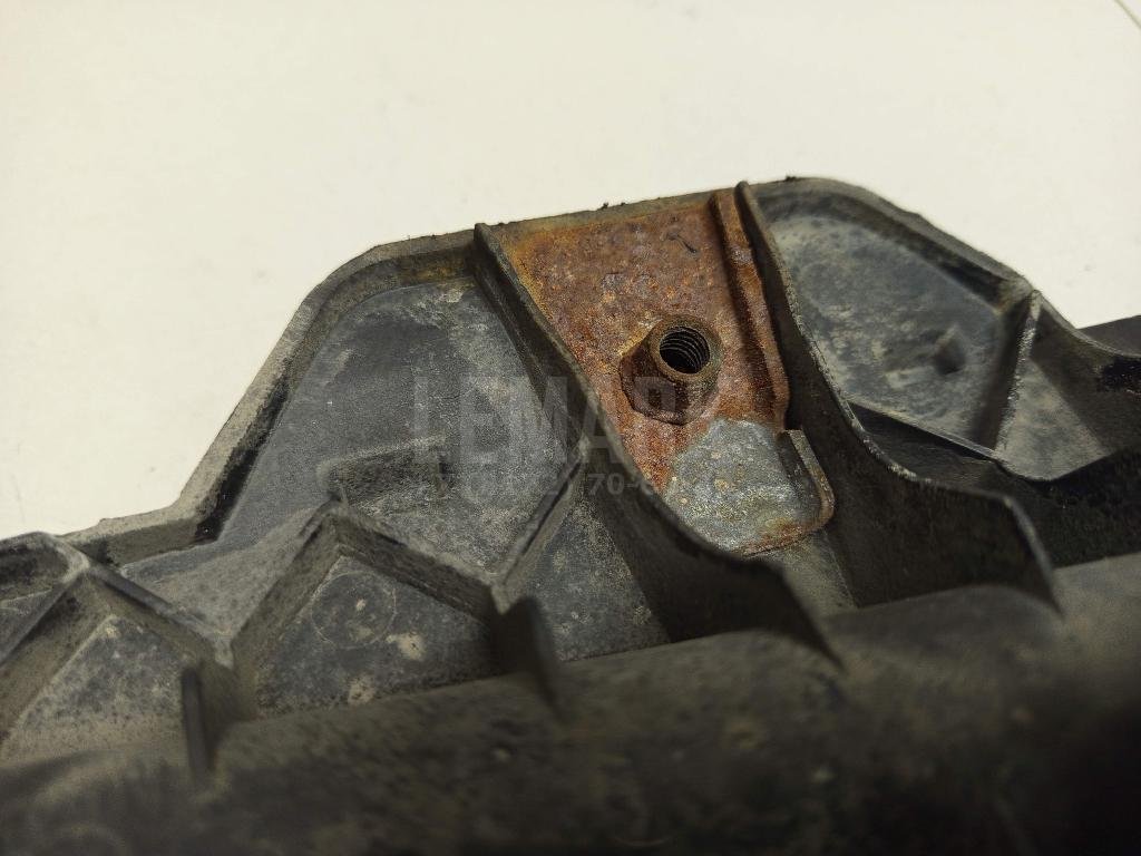 Крепление АКБ (корпус/подставка)