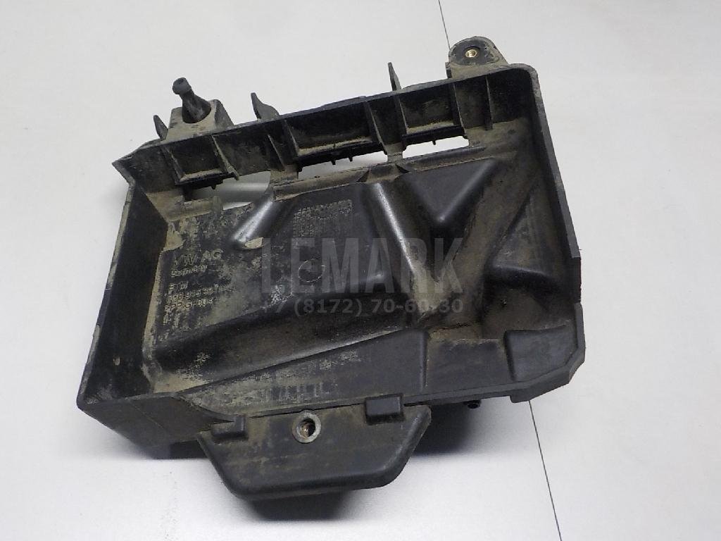 Крепление АКБ (корпус/подставка)