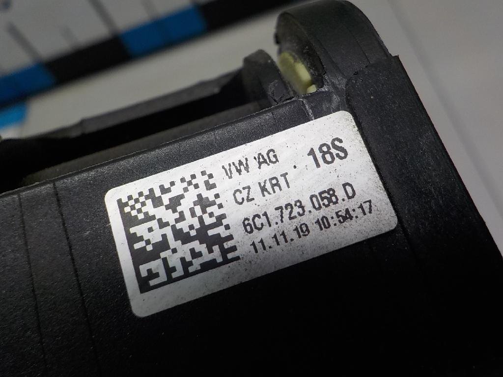 Педаль тормоза