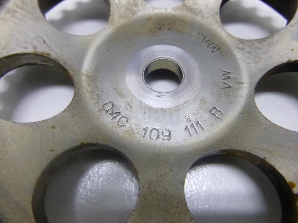 Шестерня (шкив) распредвала