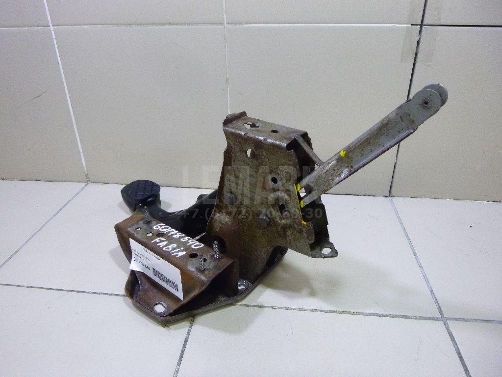 Педаль тормоза