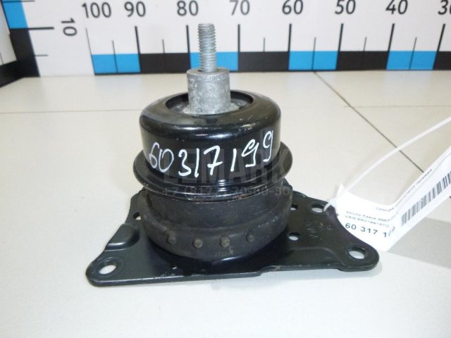 Опора двигателя правая