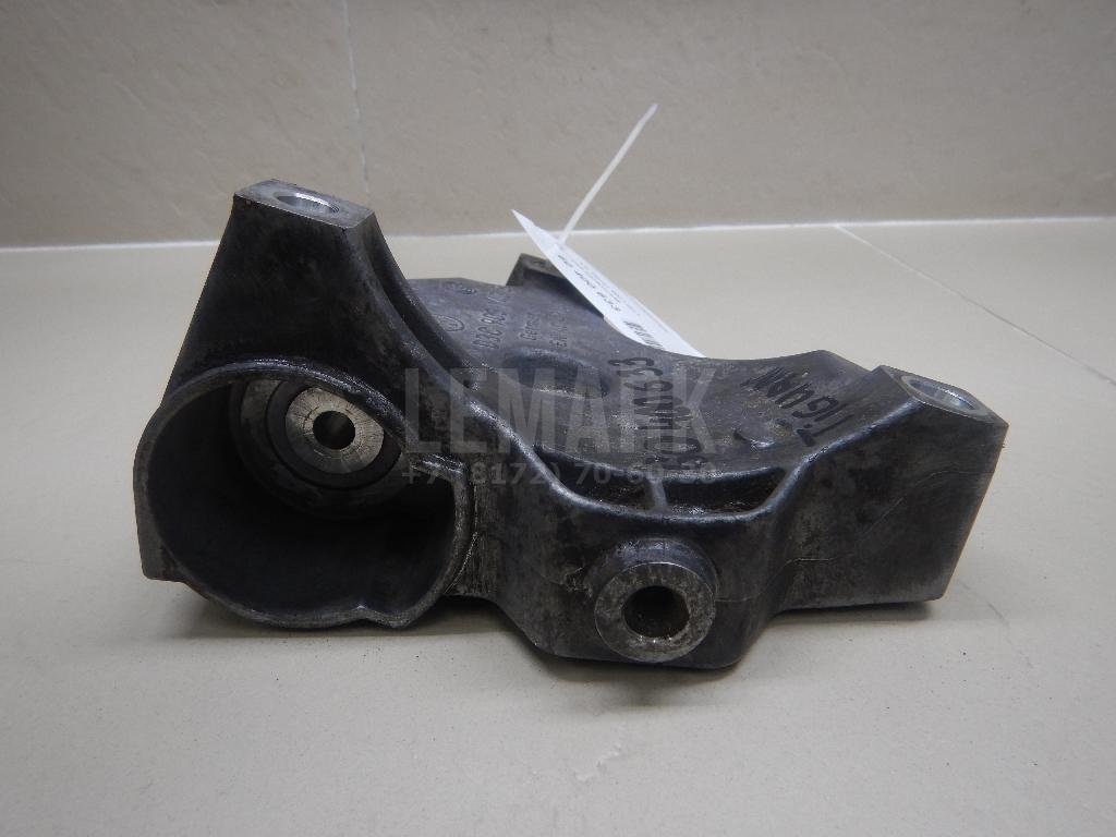 Кронштейн генератора