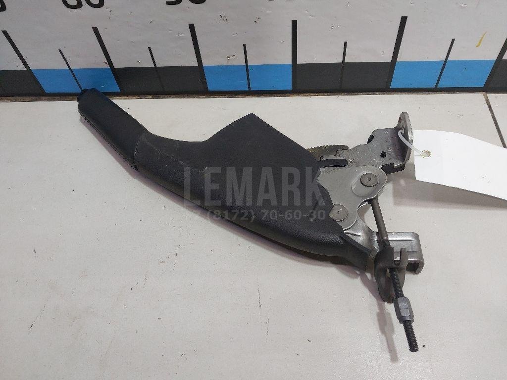 Рычаг стояночного тормоза