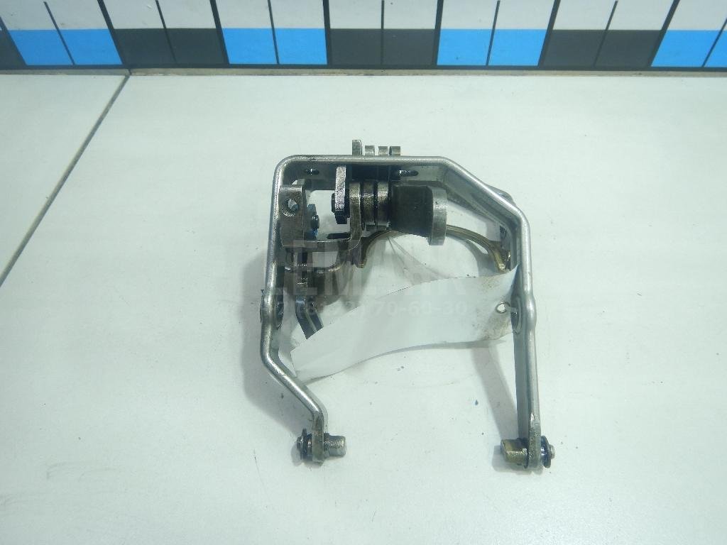 Вилка включения передачи