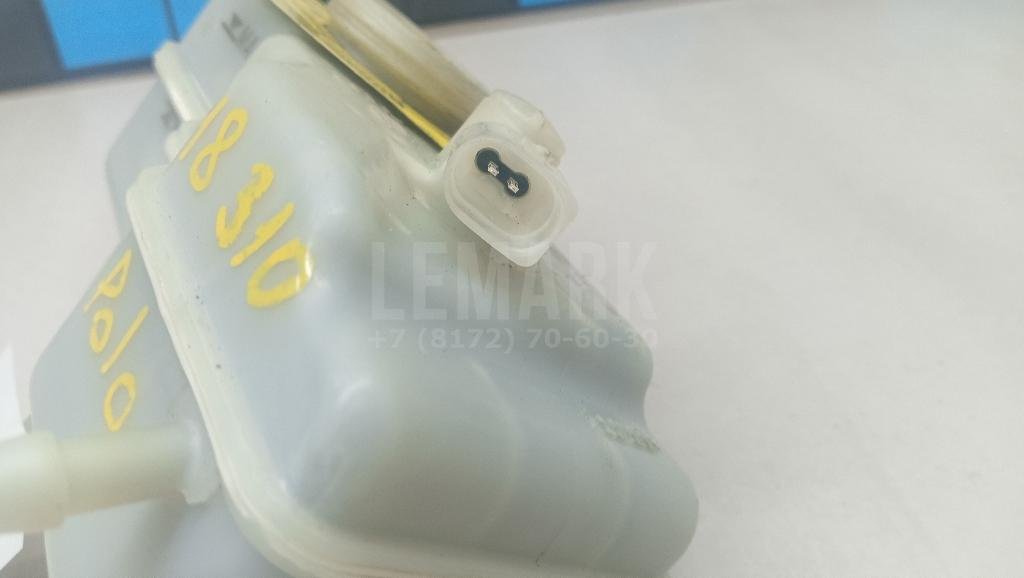 Бачок главного тормозного цилиндра