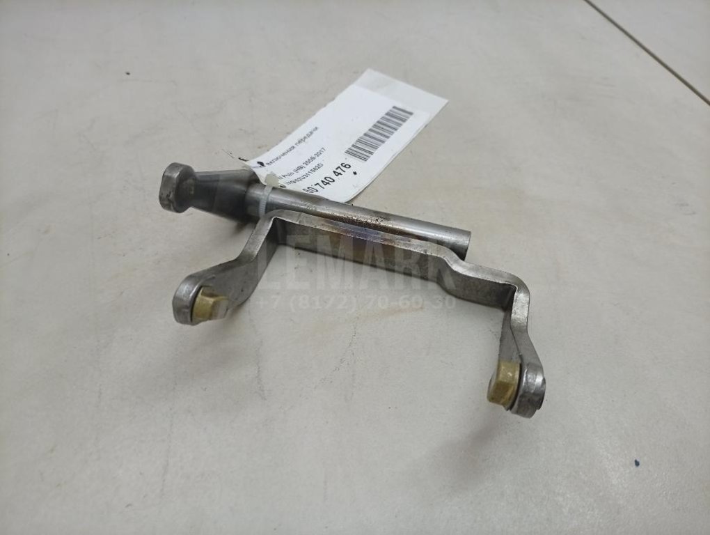 Вилка включения передачи