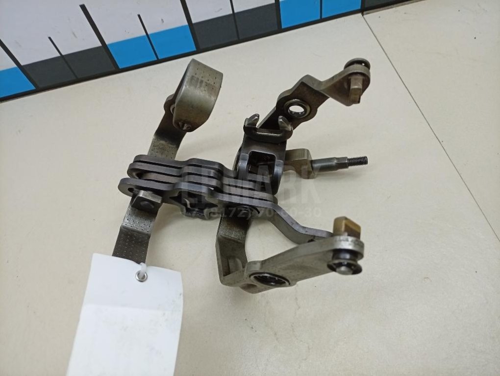 Вилка включения передачи