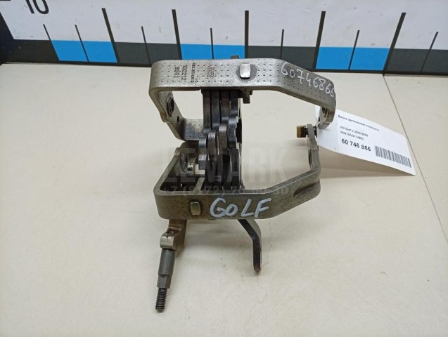 Вилка включения передачи