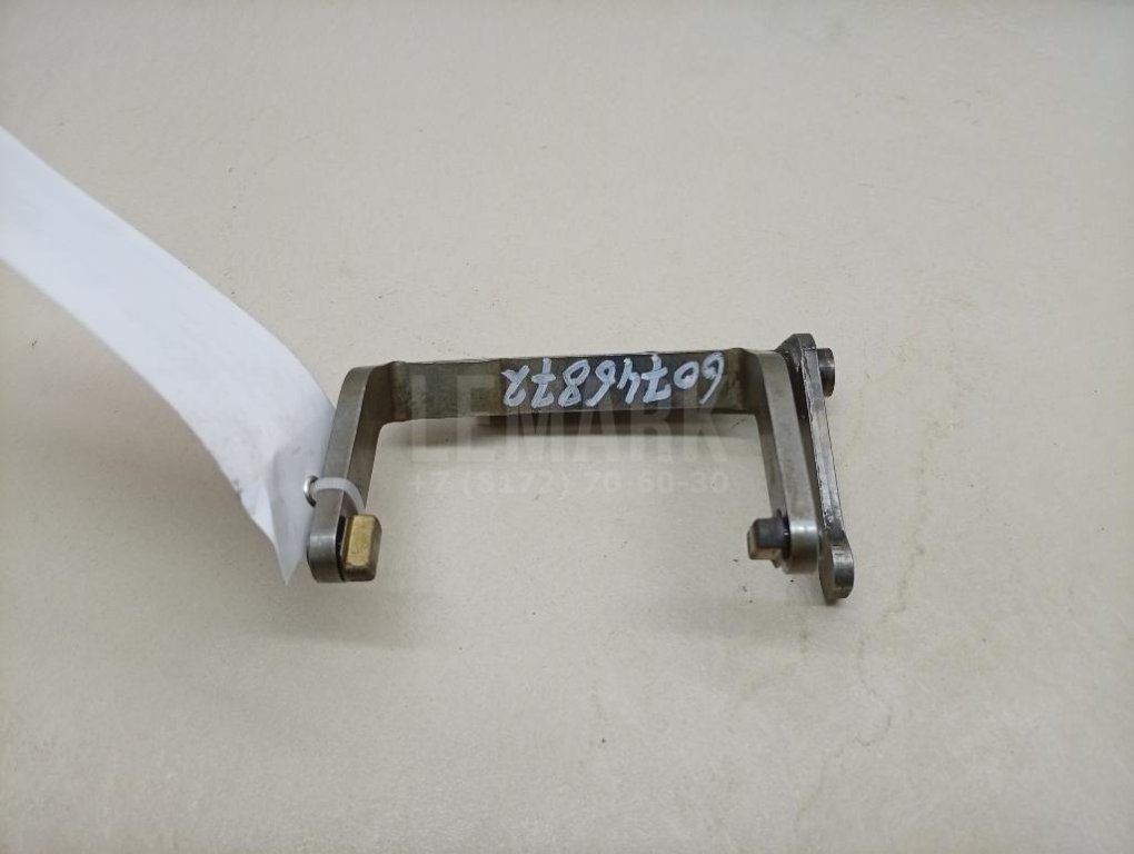 Вилка включения передачи