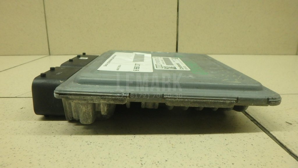 Блок управления двигателем