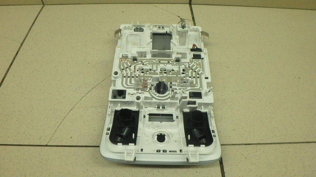 Плафон салонный