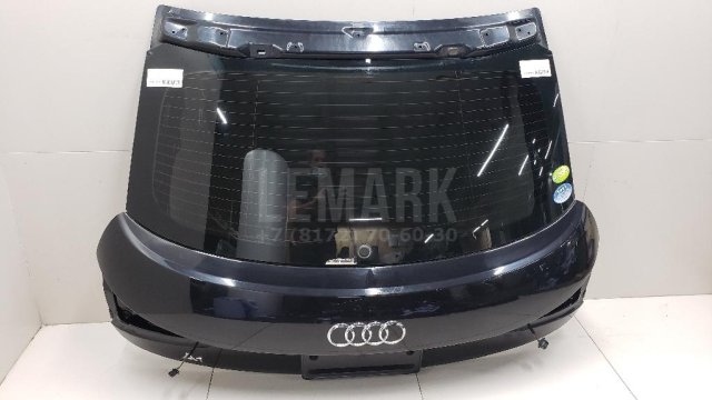 Дверь багажника со стеклом