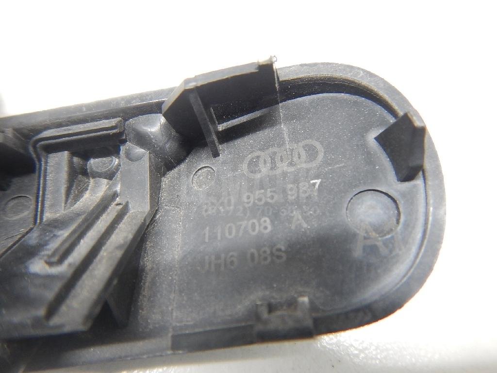 Форсунка омывателя лобового стекла