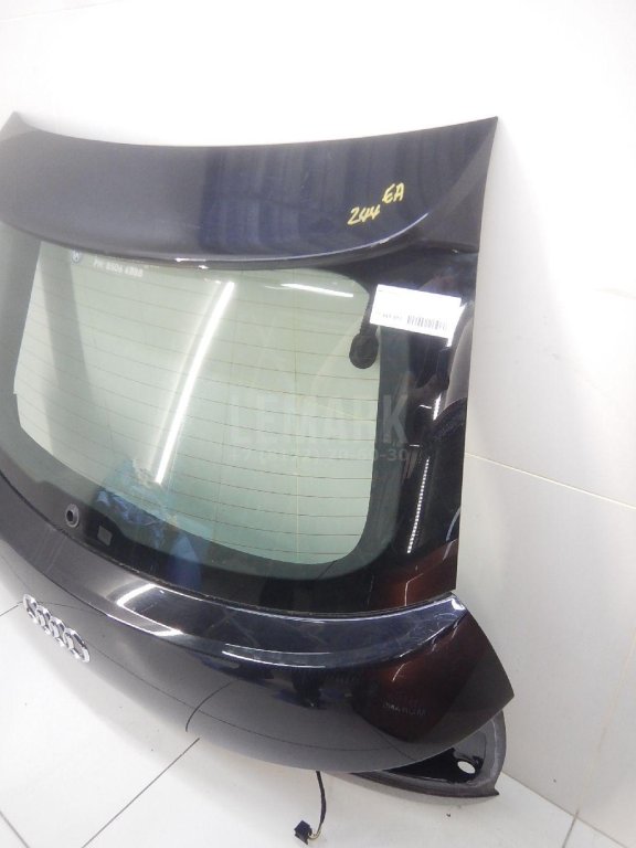 Дверь багажника со стеклом