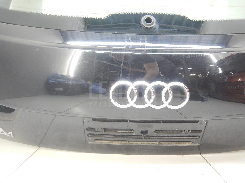 Дверь багажника со стеклом