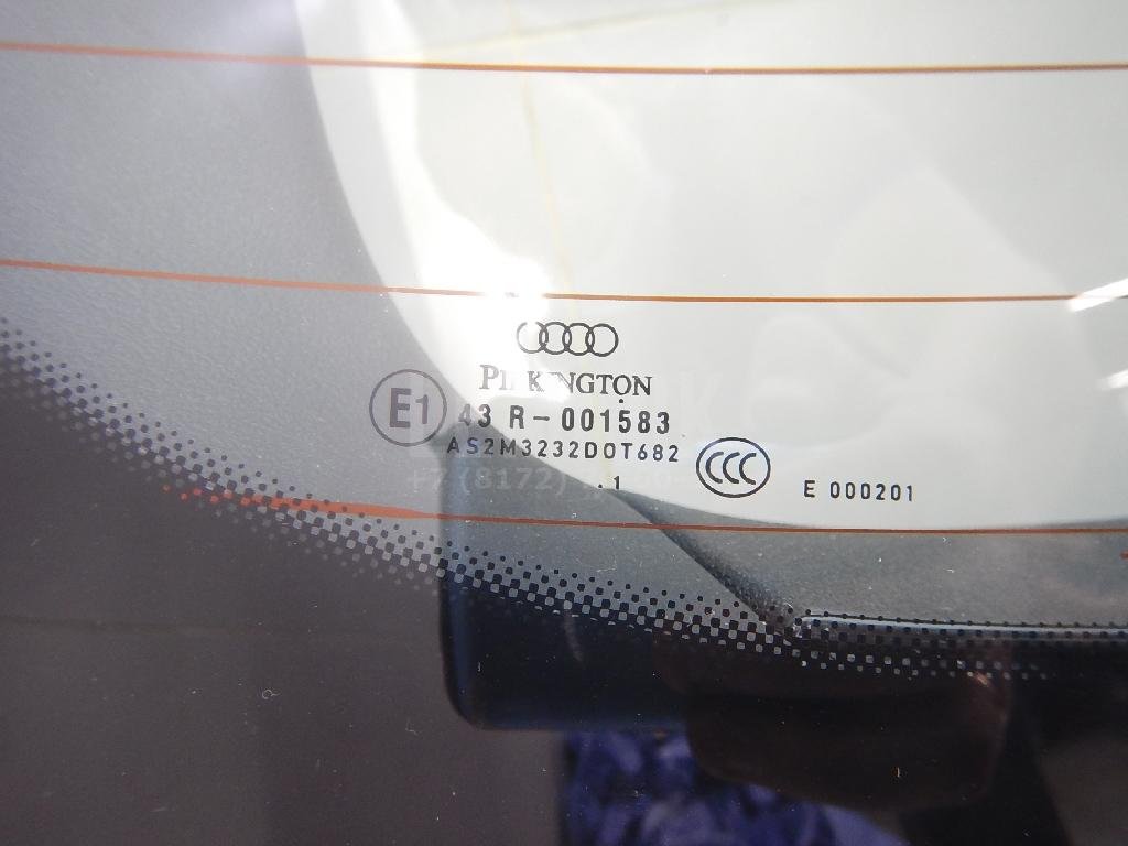 Дверь багажника со стеклом