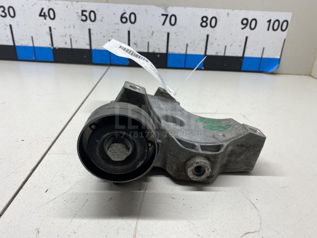 Кронштейн генератора