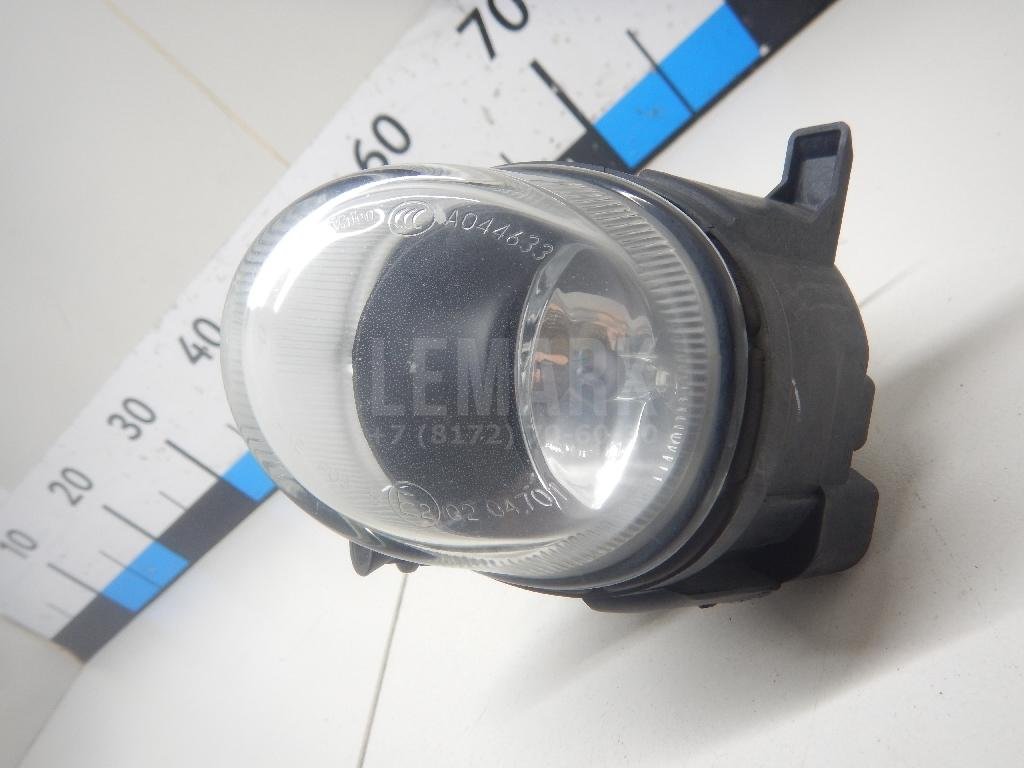 Фара противотуманная левая