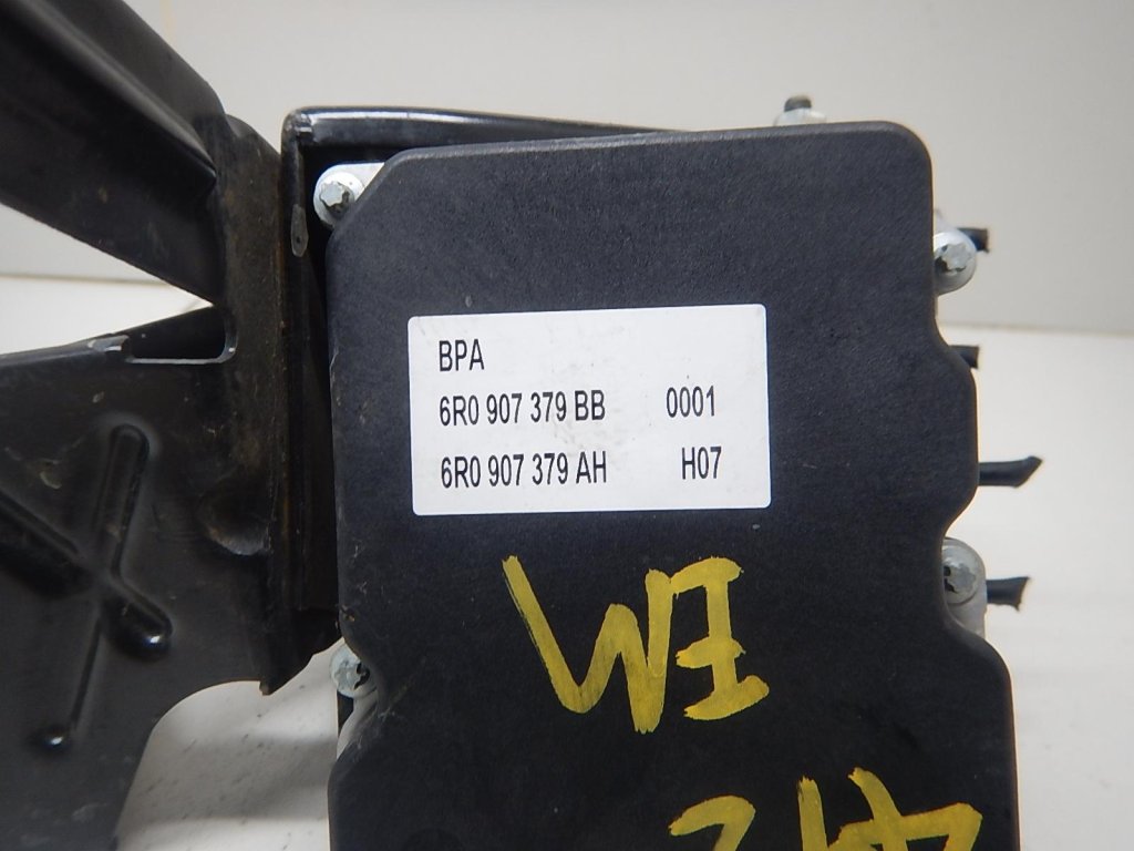 Блок ABS (насос)