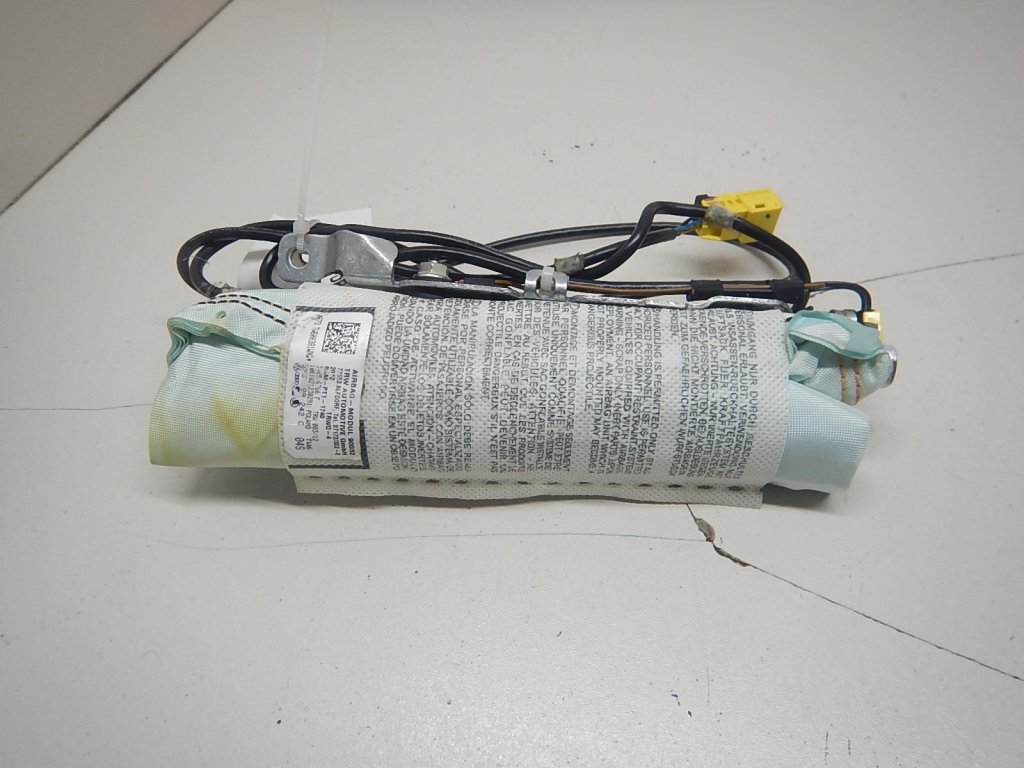 Подушка безопасности боковая (в сиденье)