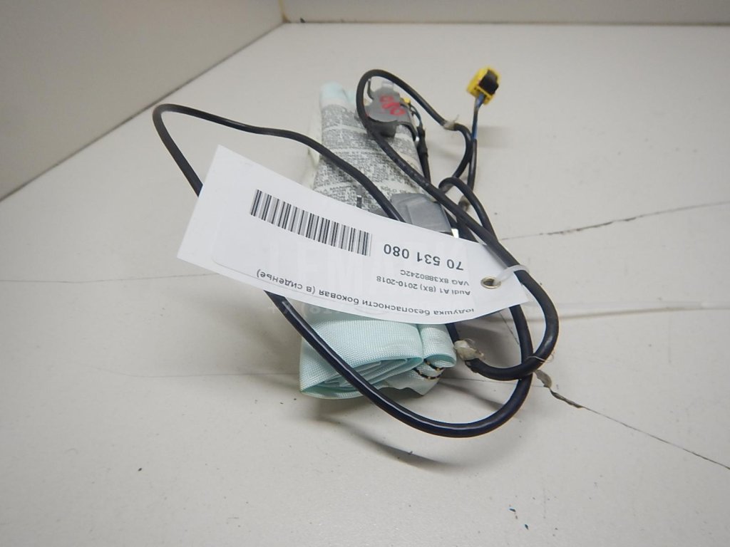 Подушка безопасности боковая (в сиденье)